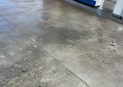 nettoyage traces d’hydrocarbures des Drive et stations-service