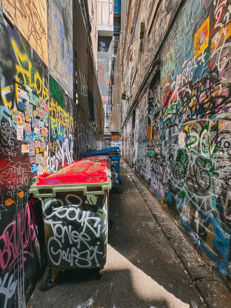 Nettoyage de graffitis par Dégomme